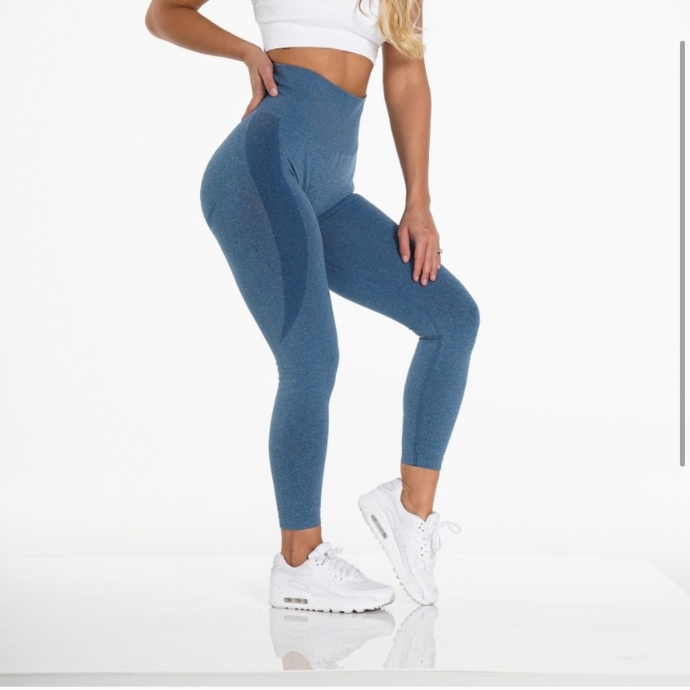 COPY - NVGTN contour seamless leggings